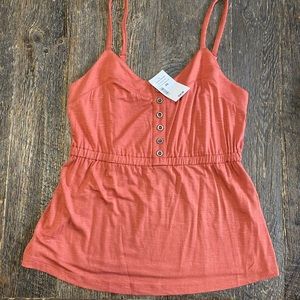 NWT New Ricki’s Top ✨